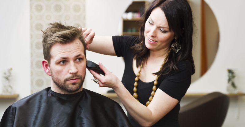 Luxury Men’s Haircut in Downtown Chicago, IL